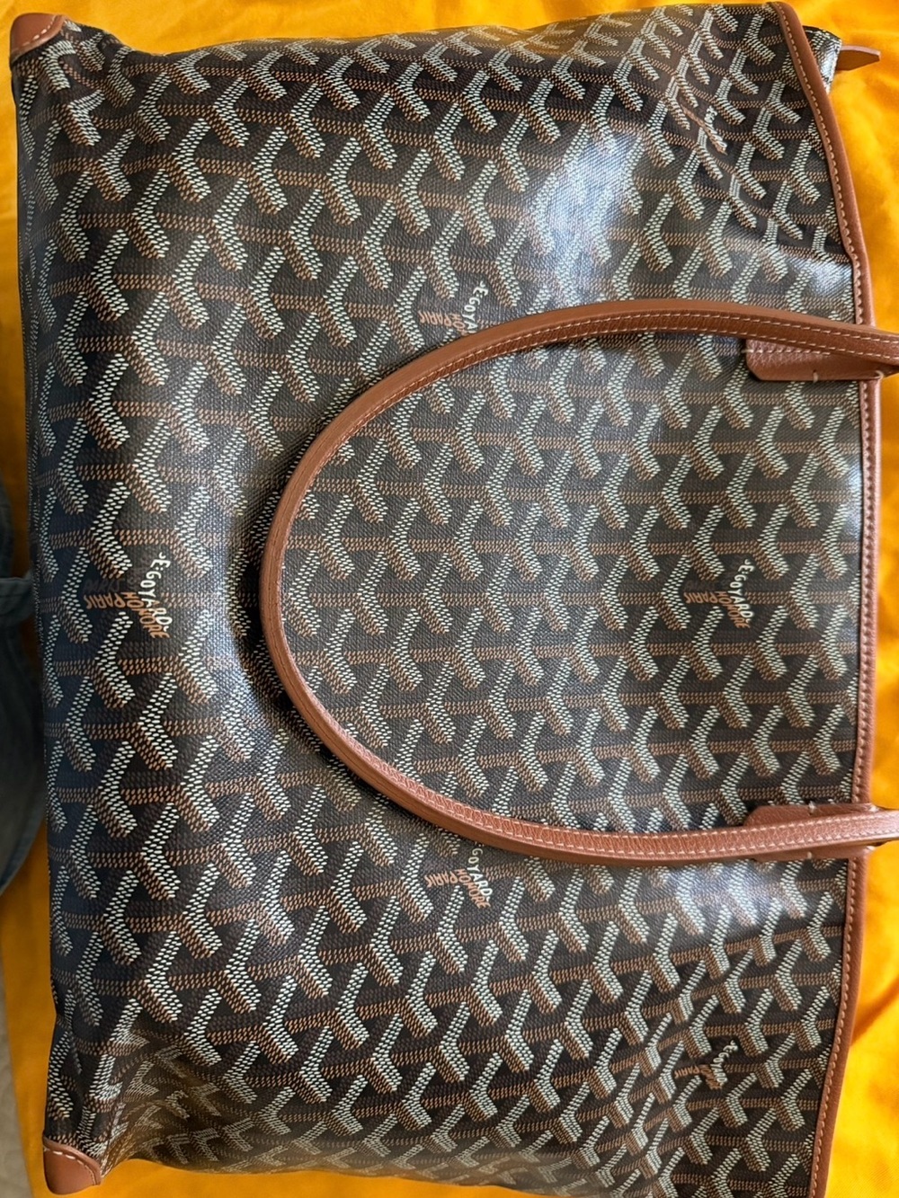 Goyard Brown/Black Sac Artois MM Signature Chevron Pattern Noir Et Natural - Picture 15 of 15